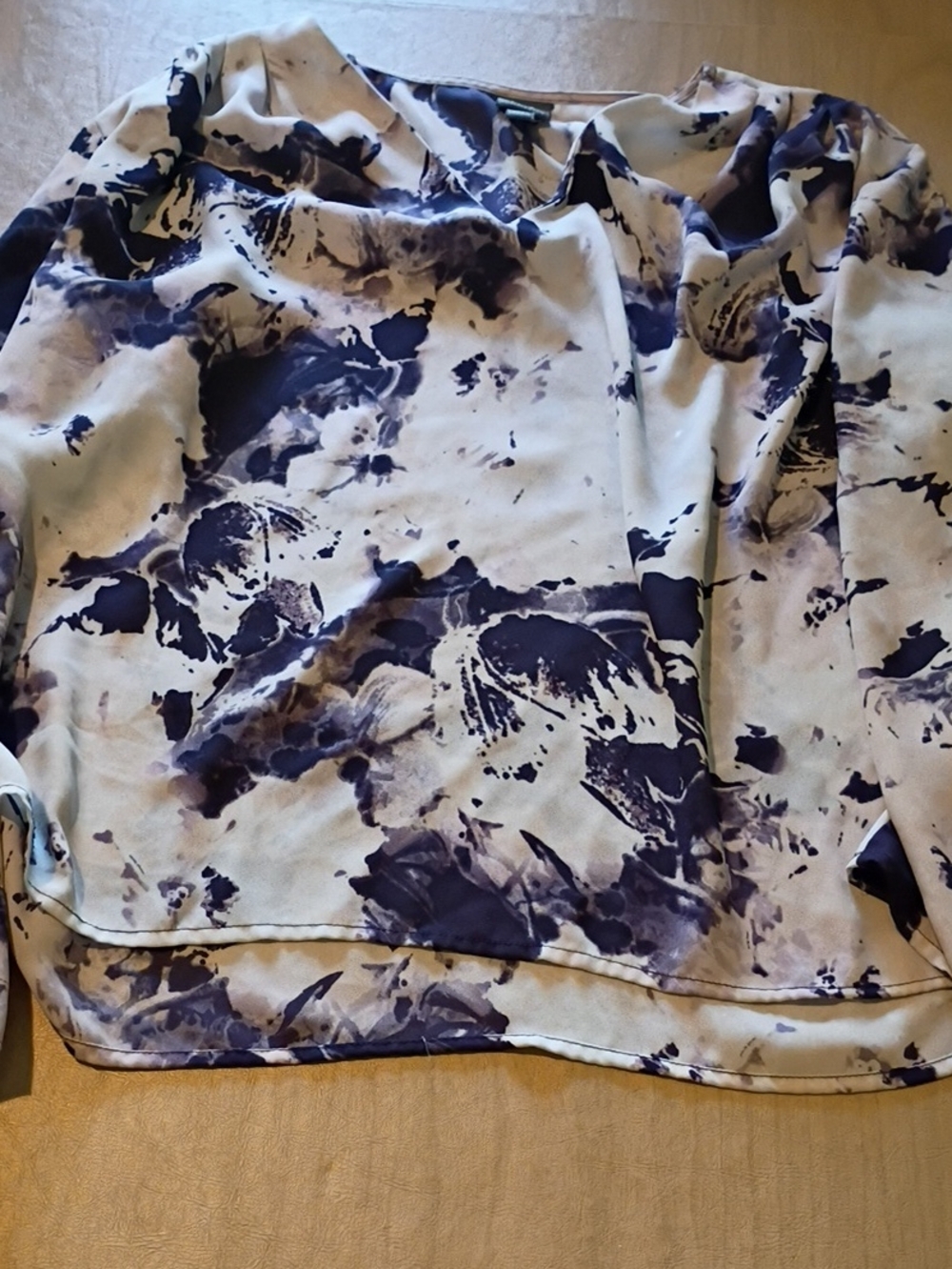 Worthington Blue and White Abstract Long Sleeve Top